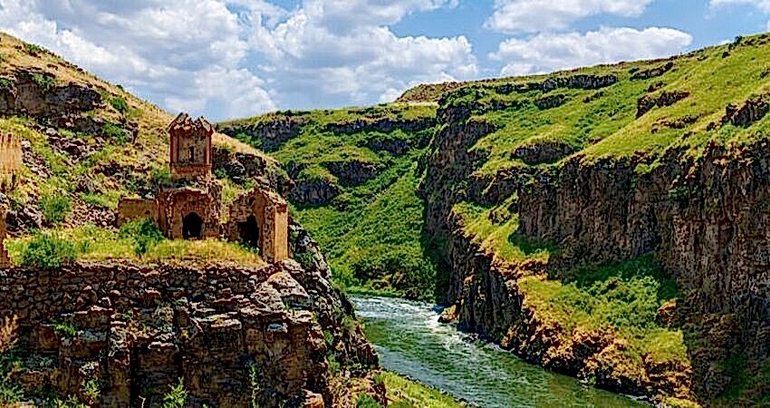 Ankara Çıkışlı Uçaklı Kars Borjomi Tiflis Batum Turu