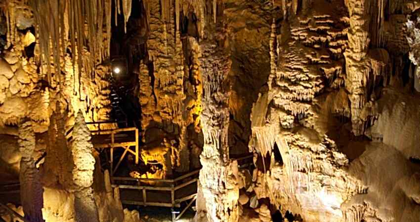 Baksı Müzesi Santa Harabeleri Bayburt Gümüşhane Turu