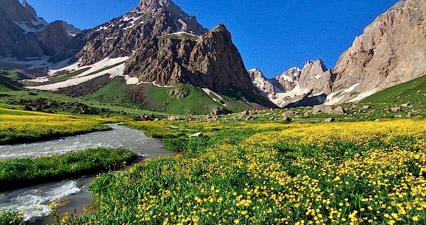 Uçaklı Hakkari Şemdinli Çukurca Cizre Turu