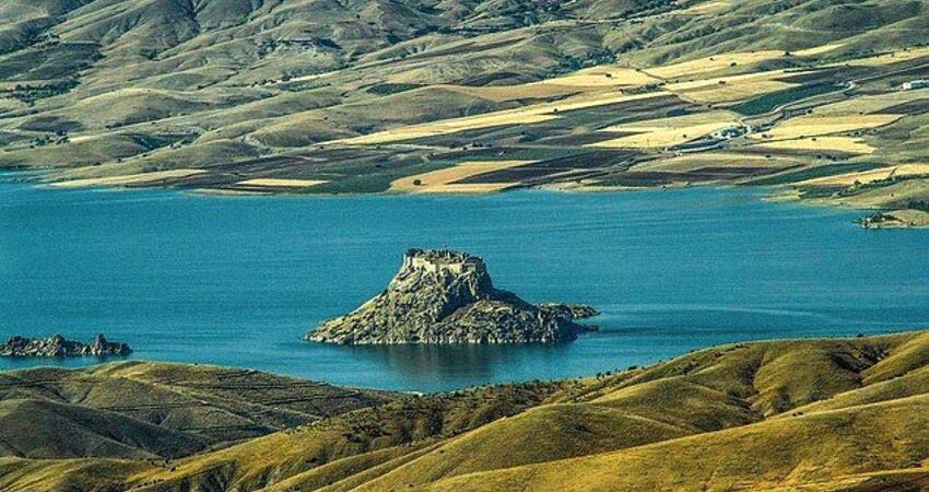 Hızlı Tren ile Tunceli Munzur Vadisi Kemaliye Divriği Turu 