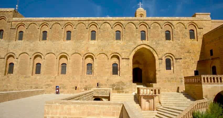 Butik Mardin Midyat Ezidi ve Süryani Köyleri Turu 